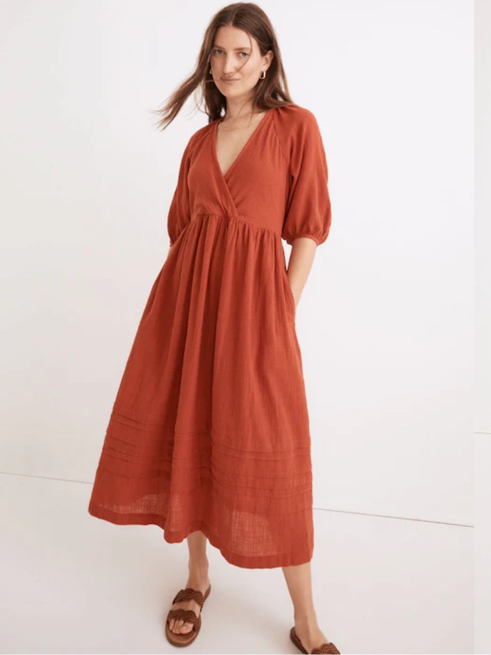 Madewell Marianna Puff-Sleeve Midi Dress in Etruscan Clay. Size: Small